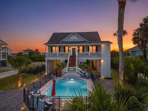 402 Pompano St, Edisto Island, SC 29438