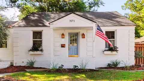 1 Colleton Dr, Charleston, SC 29407