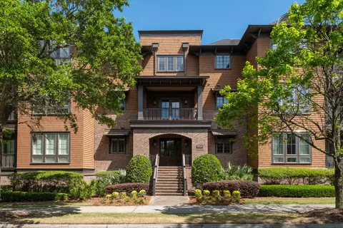 250 Island Park Dr #202, Charleston, SC 29492