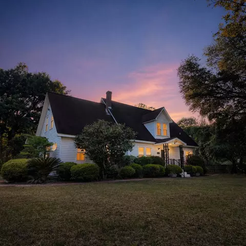 5615 S Highway 165, Ravenel, SC 29470