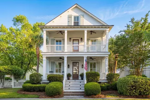 600 Galera Ln, Mount Pleasant, SC 29464