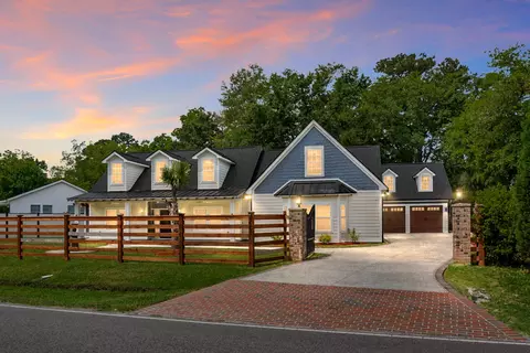 3257 Pinewood Dr, Ladson, SC 29456