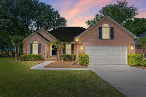 1287 Deep Water Dr, Mount Pleasant, SC 29464