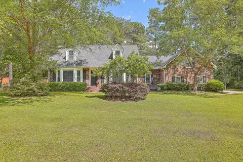 110 Beaverton Ct, Summerville, SC 29485