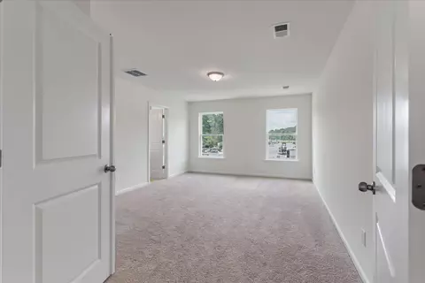 Bedroom - 353 Blue Oak Dr, Moncks Corner, SC 29461 photo 6 of 8
