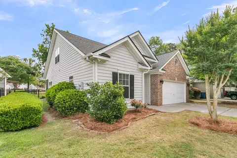 4972 Franconia Dr, Summerville, SC 29485