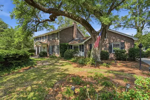 34 Sussex Rd, Charleston, SC 29407