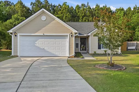 107 Anhinga Ct, Summerville, SC 29485