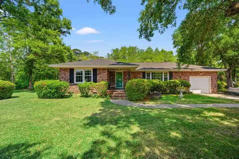 2203 Glendale Dr, Charleston, SC 29414