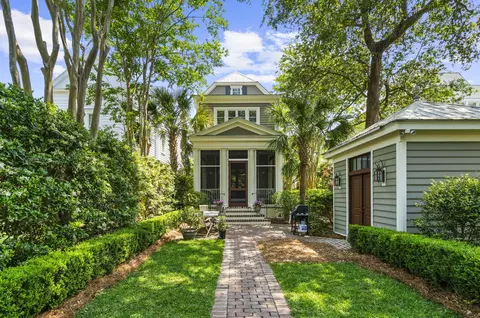 127 Ionsborough St, Mount Pleasant, SC 29464