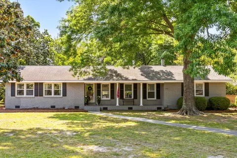 20 Huguenot Ave, Charleston, SC 29407