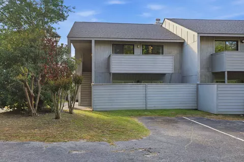 605 Waterwood Dr, Goose Creek, SC 29445