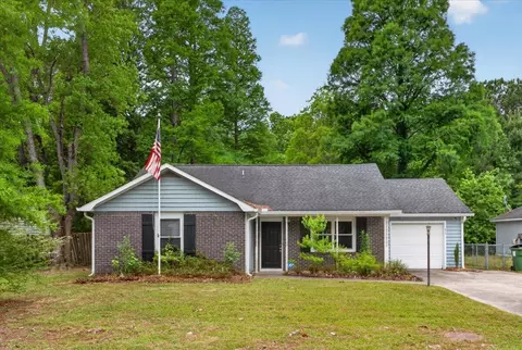 519 Temple Rd, Ladson, SC 29456