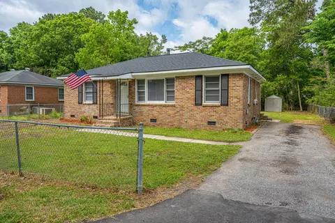 309 Annette Dr, Goose Creek, SC 29445