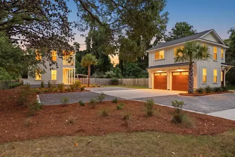 532 Fleming Rd, Charleston, SC 29412