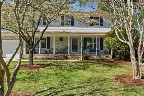 932 Tall Pine Rd, Mount Pleasant, SC 29464