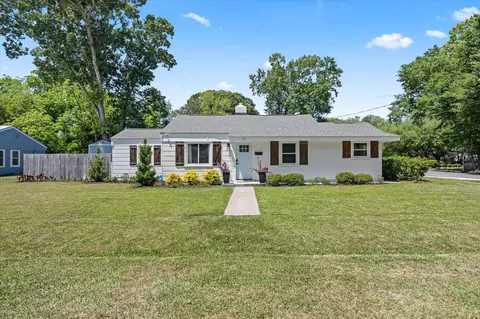 15 Anita Dr, Charleston, SC 29407
