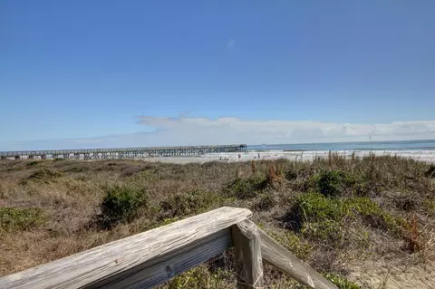 1300 Ocean Blvd #321, Isle Of Palms, SC 29451