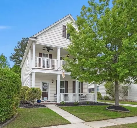 189 Avonshire Dr, Summerville, SC 29483