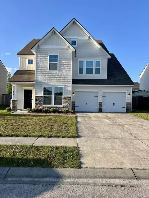 404 Philbrick Dr, Goose Creek, SC 29445