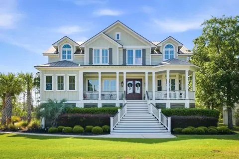 3020 Intracoastal View Dr, Mount Pleasant, SC 29466