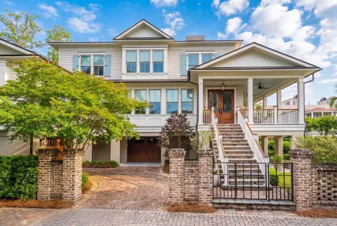 78 Halsey Blvd, Charleston, SC 29401