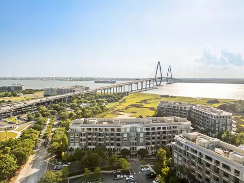 238 Cooper River Dr, Mount Pleasant, SC 29464