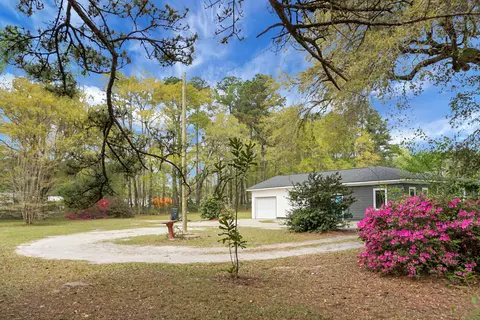 Exterior - 207 Trivers Dr, Moncks Corner, SC 29461 photo 3 of 12
