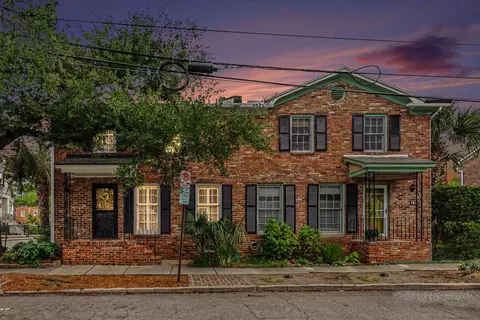 2 Gadsden St #D, Charleston, SC 29401