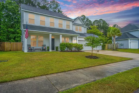 417 Stonefield Cir, Moncks Corner, SC 29461