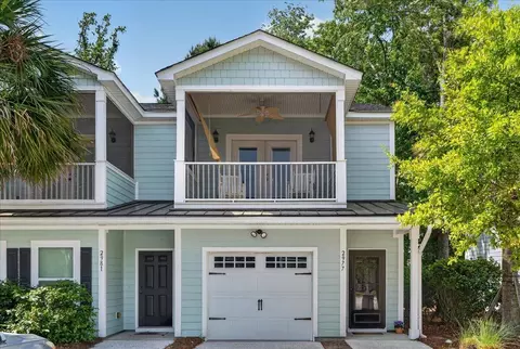 2977 Emma Ln, Mount Pleasant, SC 29466