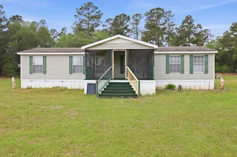 124 Roverbend Rd, Cross, SC 29436