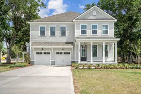 2019 Riverbend Dr, James Island, SC 29412