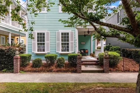 315 White Gables Dr, Summerville, SC 29483