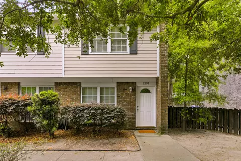 1291 Mathis Ferry Rd, Mount Pleasant, SC 29464