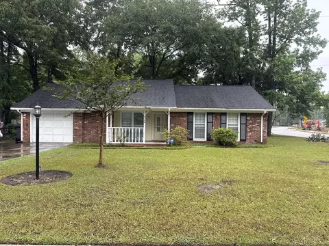 7754 Ginger Ln, North Charleston, SC 29420