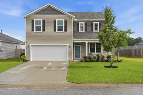 597 Wayton Cir, Moncks Corner, SC 29461