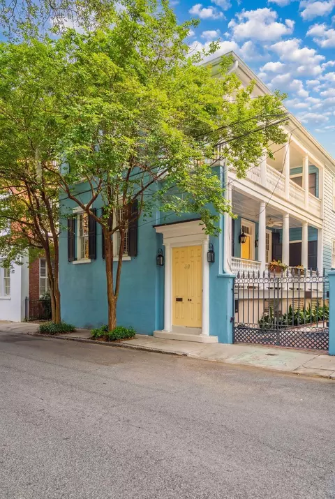 39 Society St, Charleston, SC 29401