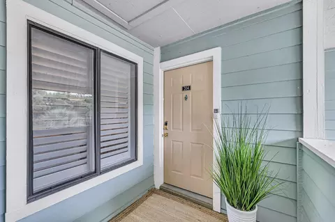 1481 Center Street Ext #204, Mount Pleasant, SC 29464