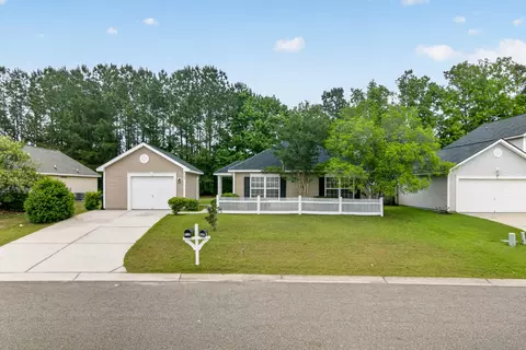 128 Savannah River Dr, Summerville, SC 29485
