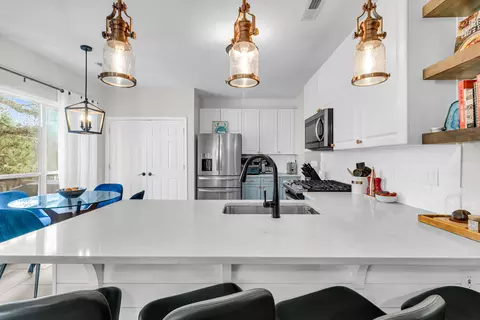2855 Tradewind Dr, Mount Pleasant, SC 29466