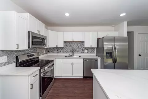 1022 Miles Jamison Rd, Summerville, SC 29485