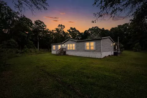 7855 Mary Seabrook Rd, Edisto Island, SC 29438