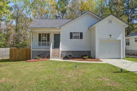 1664 Pierpont Ave, Charleston, SC 29414