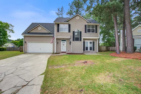 104 Seavington Ct, Summerville, SC 29485