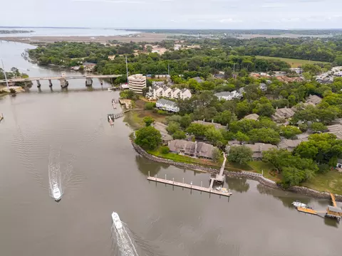 14 Wappoo Creek Pl, Charleston, SC 29412