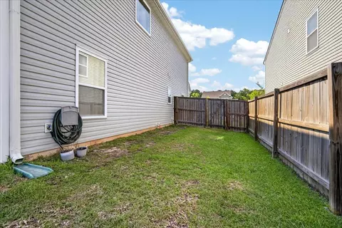 Exterior - 426 Thoroughbred Dr, Moncks Corner, SC 29461 photo 4 of 8