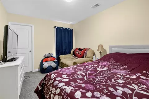Bedroom - 426 Thoroughbred Dr, Moncks Corner, SC 29461 photo 2 of 5