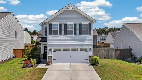 426 Thoroughbred Dr, Moncks Corner, SC 29461
