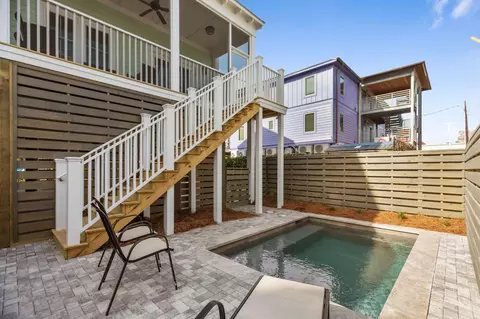 108 E Hudson Ave #A, Folly Beach, SC 29439